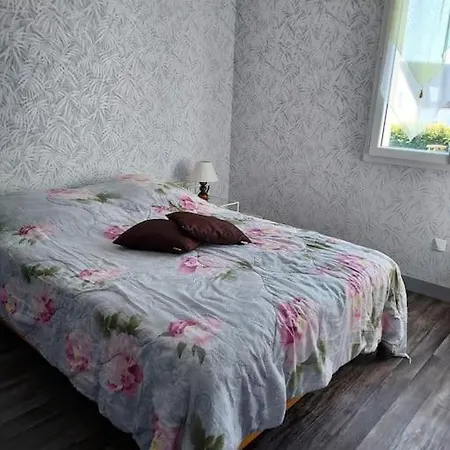 Дом отдыха Maison De En Normandie Quettehou